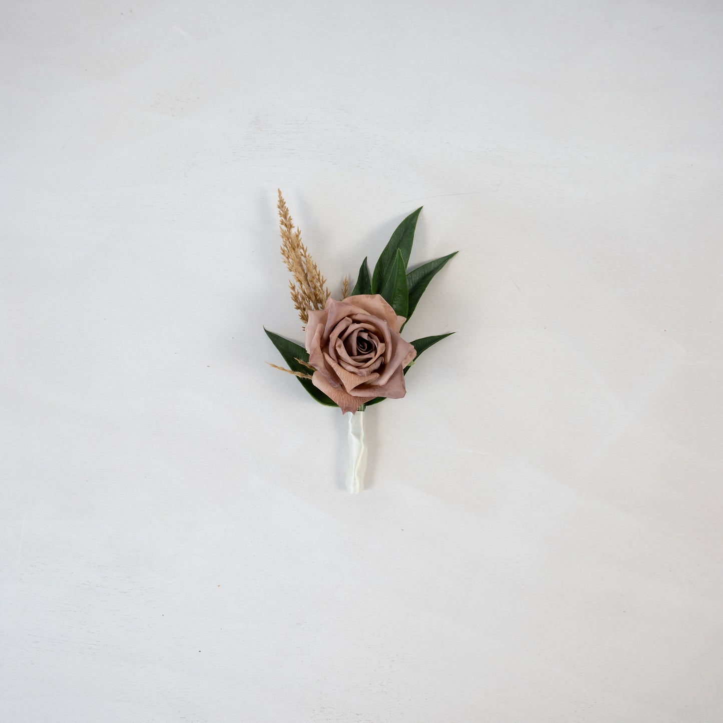 Pampas Boutonniere